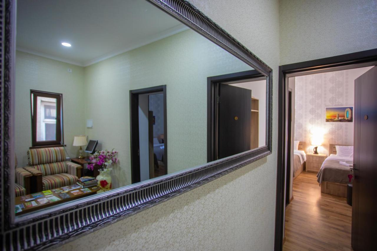 Peradia Hotel Kutaisi Eksteriør billede
