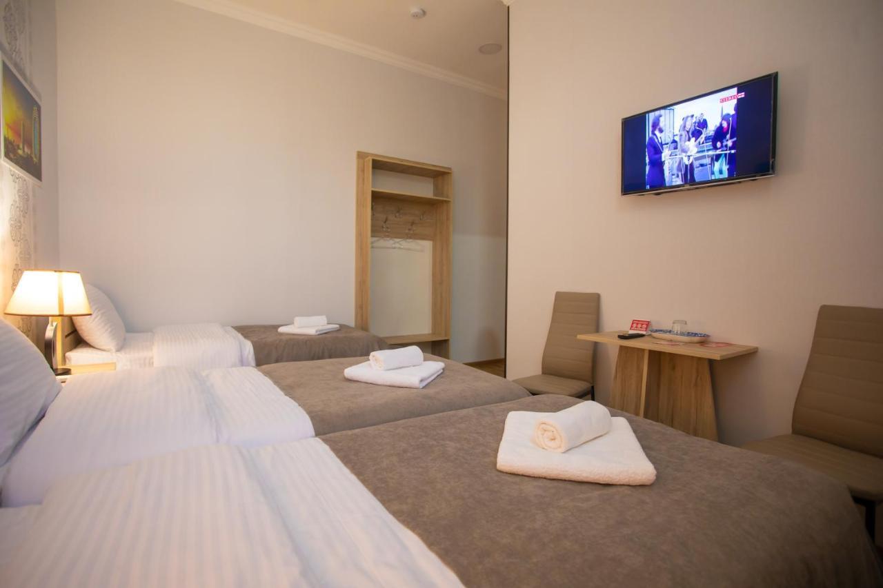 Peradia Hotel Kutaisi Eksteriør billede